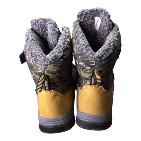 Target Black and Camouflage Winter Boots - Picture 4 of 6